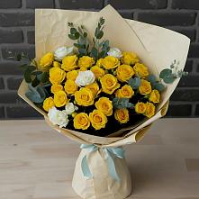 Букет цветов из:  Розы в Сагопши