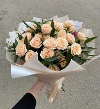 Букет Кремовые розы Латте в Сагопши