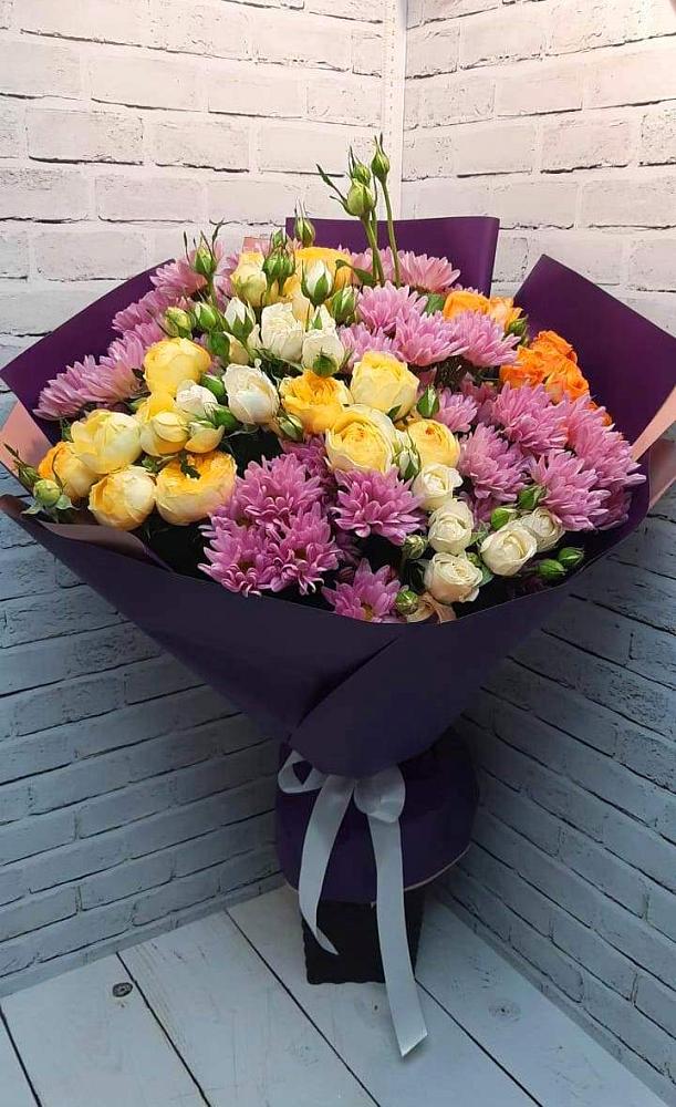 Букет цветов из: Хризантемы и Розы в Сагопши