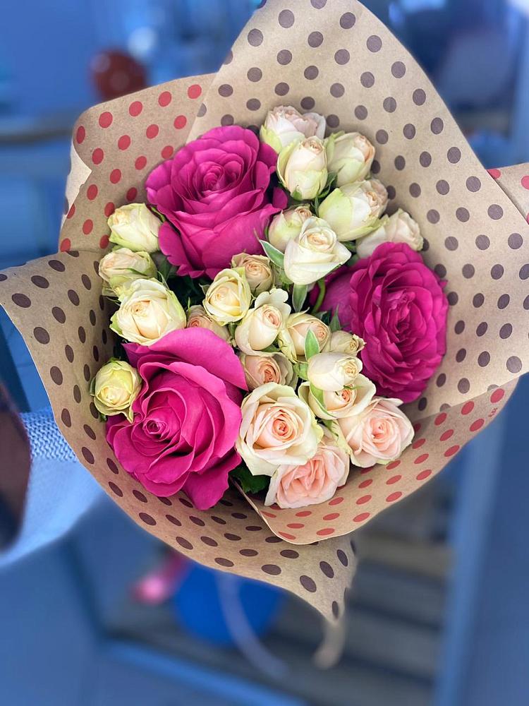 Букет цветов из: Розы в Сагопши