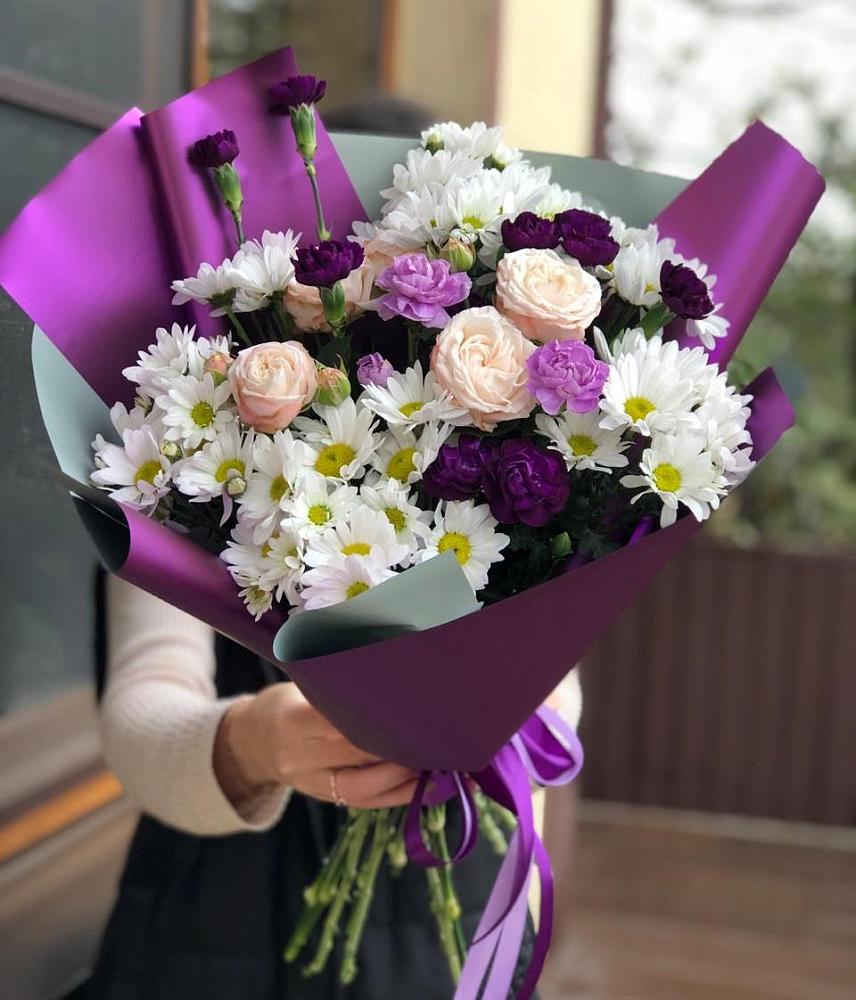 Букет цветов из: Хризантемы, Гвоздики и Розы в Сагопши