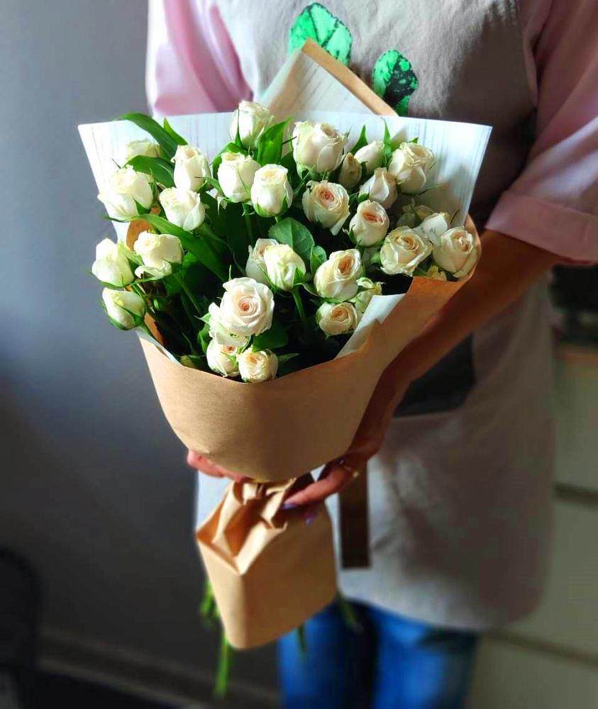Букет цветов из: Розы в Сагопши