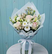 Букет цветов из:  Розы и Лизиантусы в Сагопши
