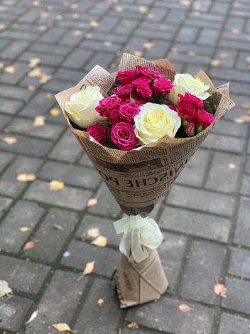 Букет цветов из: Розы в Сагопши