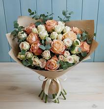 Букет цветов из:  Альстромерии и Розы в Сагопши